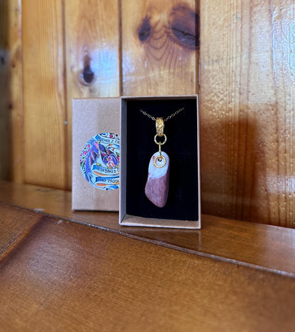 Rhodochrosite Cabochon Golden Loop Necklace